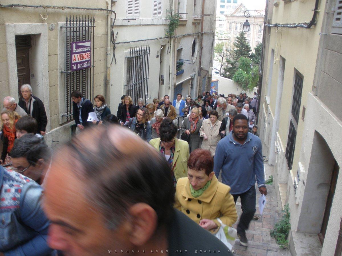 Chemin de Croix en l'eglise des Accoules et hors ses murs (20).JPG